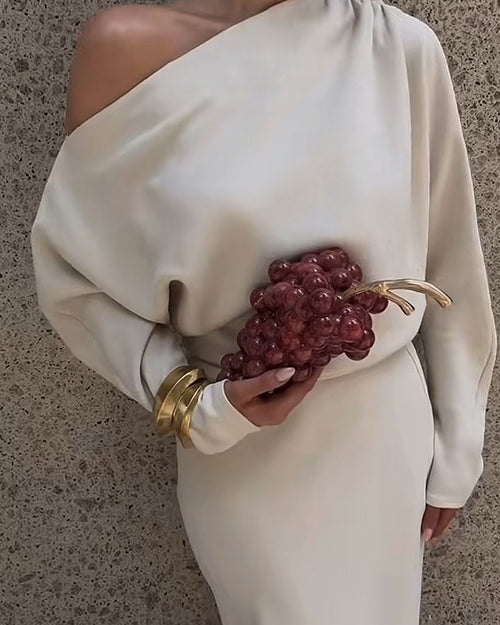Crimson grape Clutch