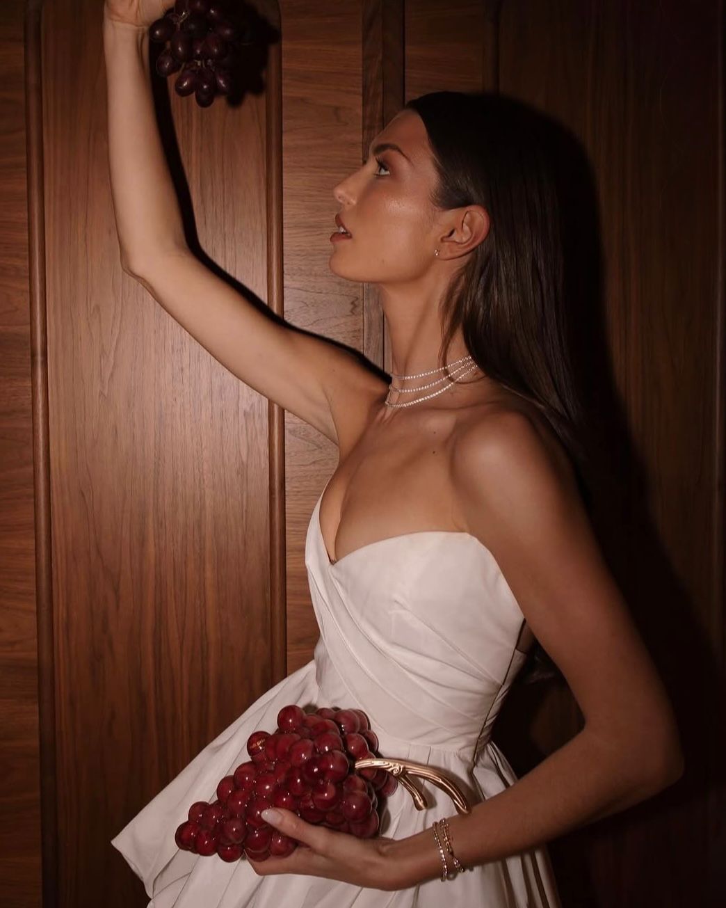 Crimson grape Clutch
