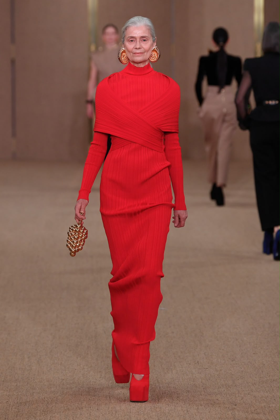 Éclat Rouge Dress