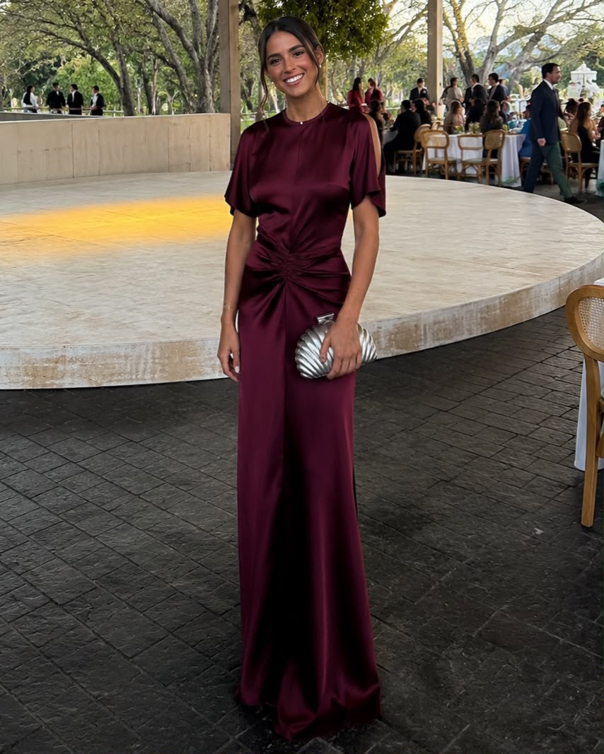 Isabella Dress Burgundy